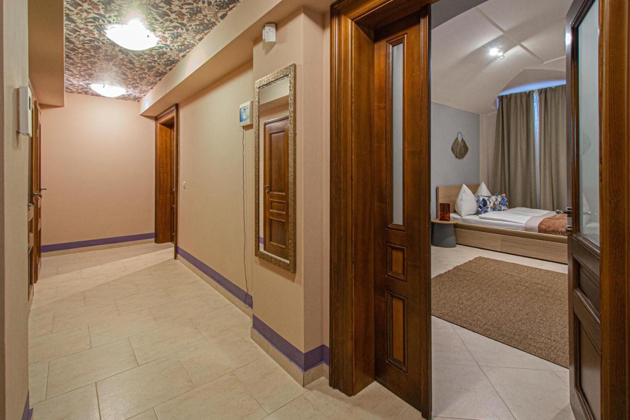 Modern And Spacious Apartments In City Center Praga Zewnętrze zdjęcie