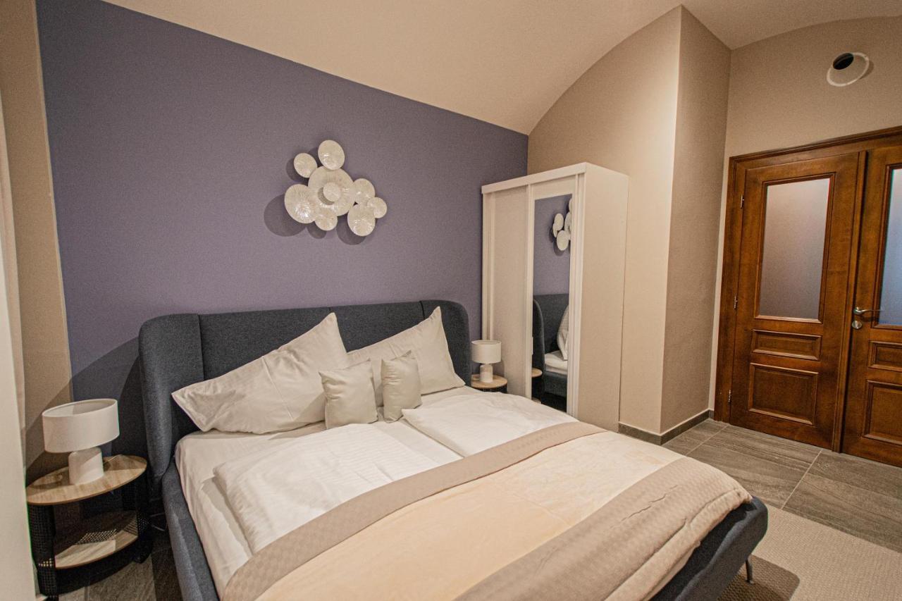 Modern And Spacious Apartments In City Center Praga Zewnętrze zdjęcie