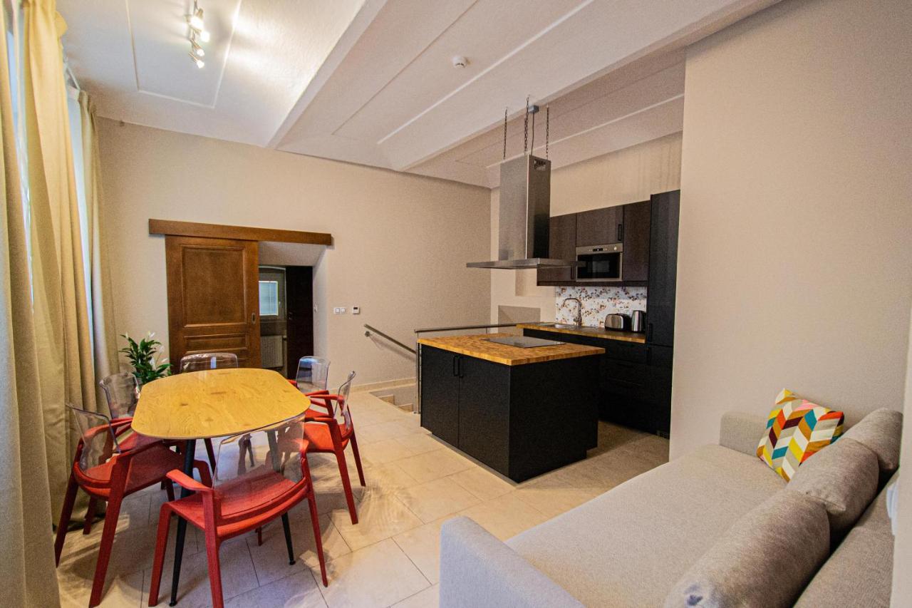 Modern And Spacious Apartments In City Center Praga Zewnętrze zdjęcie